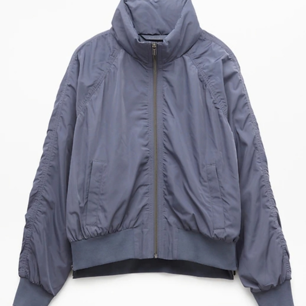 NWT Athleta Jetset Bomber Jacket in Slate Size Medium MSRP $169 Gray Spring Coat - Picture 4 of 9